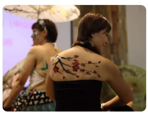 图片关键词